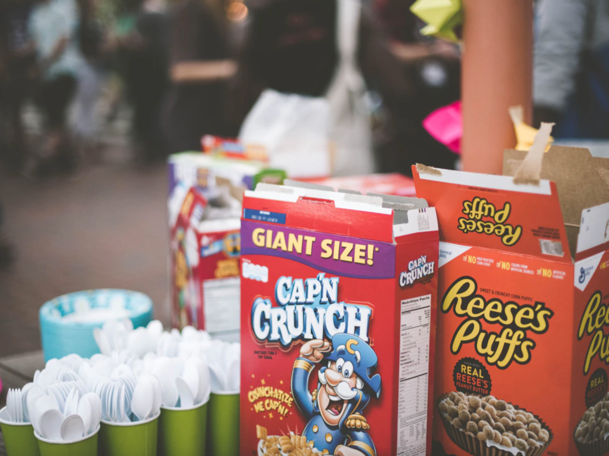 Financial Experts Censure Free Toys in Cereal Boxes: “Someone Has to Pay for Them”